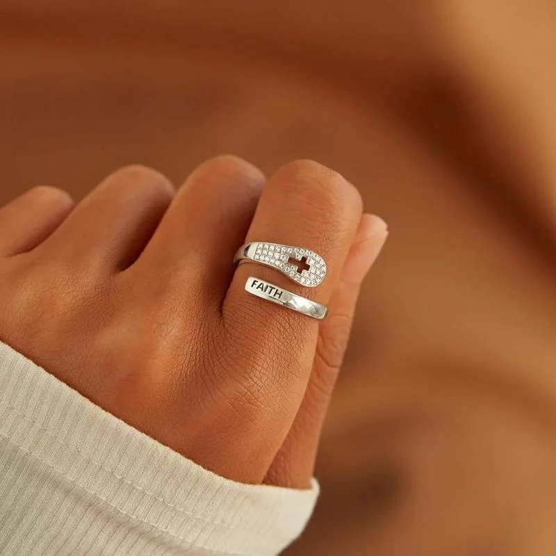 Faith Cross Ring - Image 4